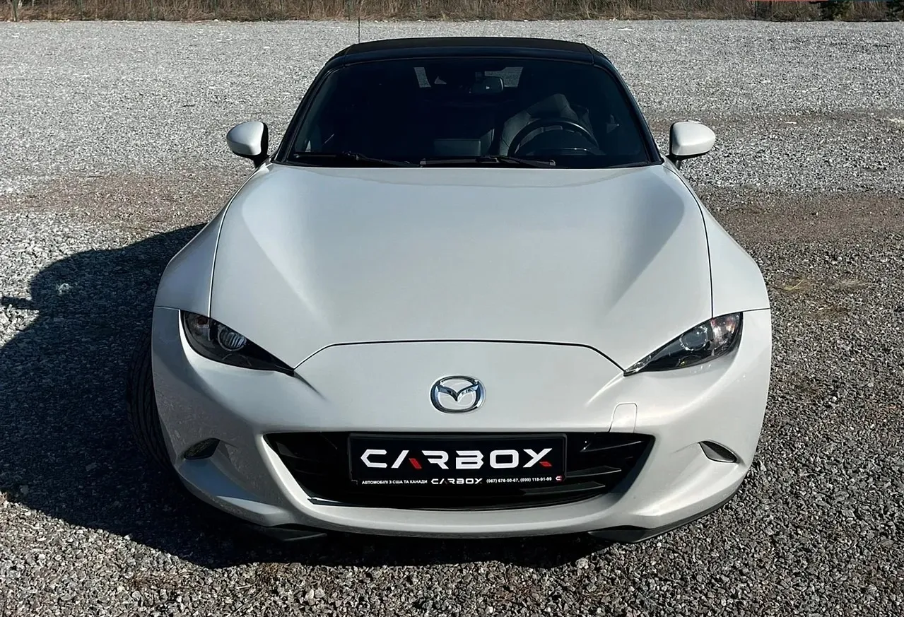 Mazda MX-5 2016 — білий родстер