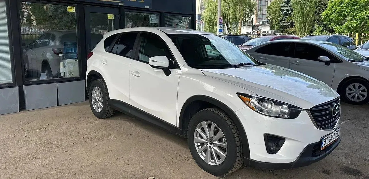 Mazda CX-5 2016 — білий кросовер