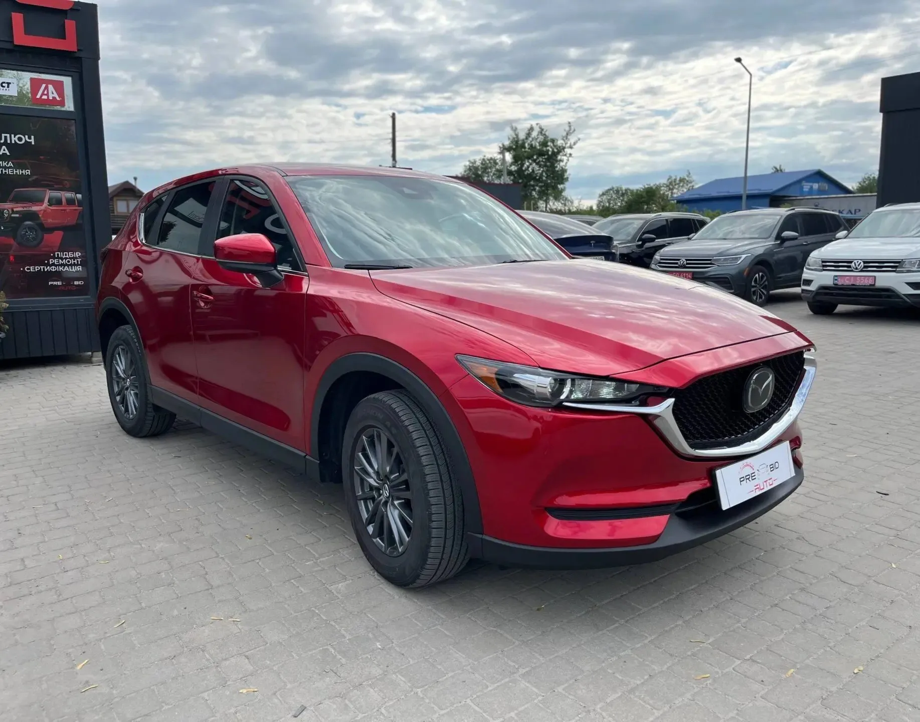 Mazda CX-5 Touring 2020 — червоний кросовер