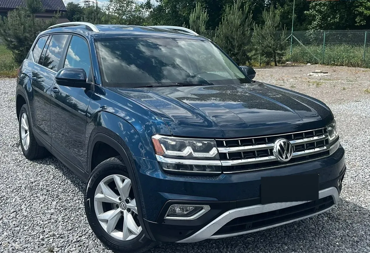 Volkswagen Atlas 2019 — синій повнорозмірний кросовер
