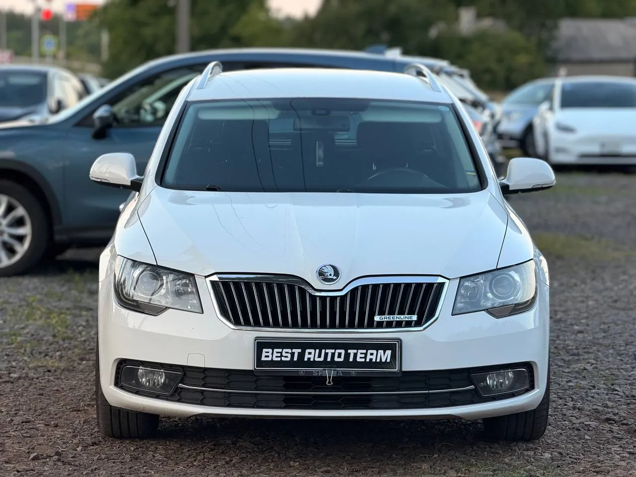 Skoda Superb Combi 2013 — фото 2