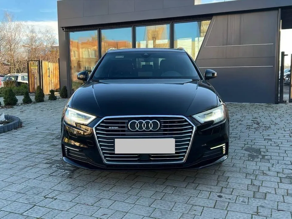 Audi A3 Sportback e-tron 2017 — фото 2