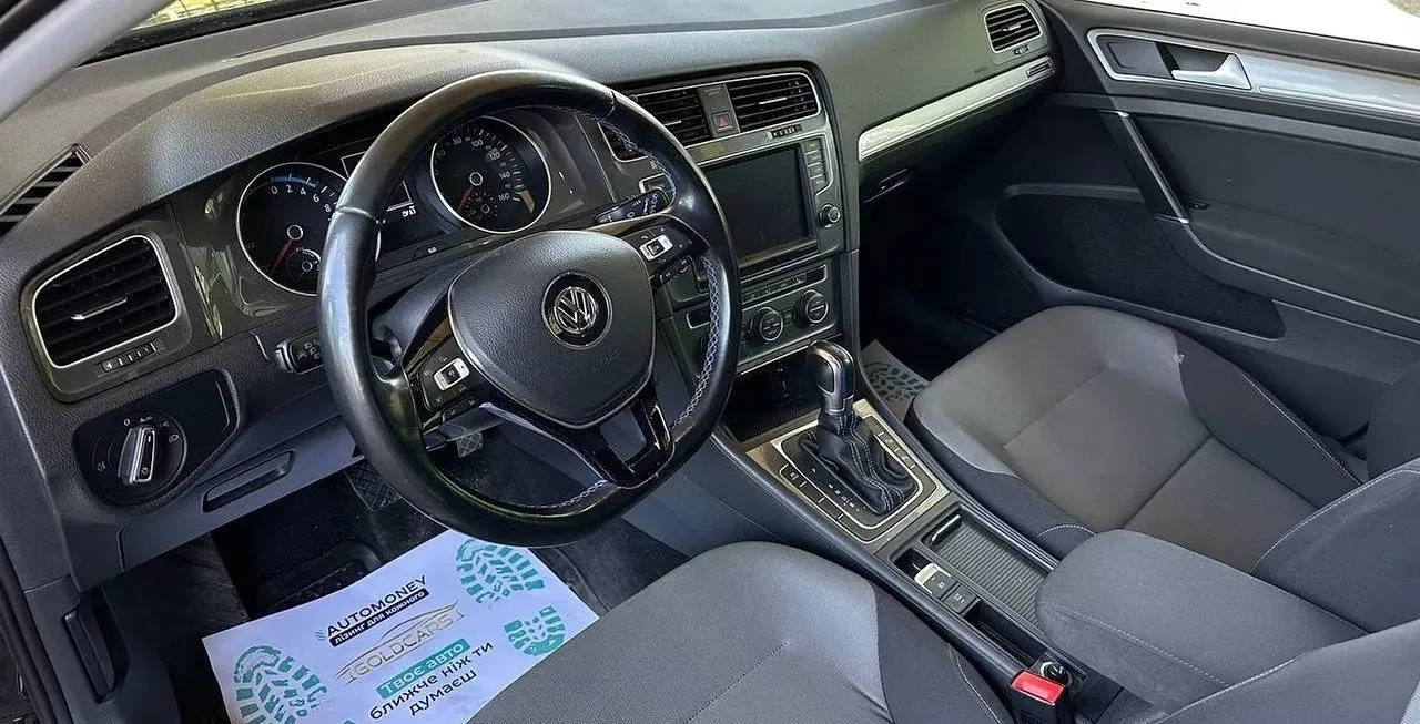 Volkswagen e-Golf 2015 — фото 2