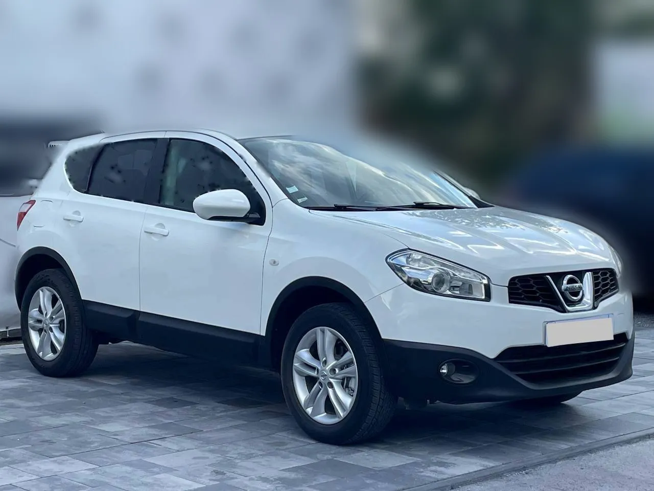 Nissan Qashqai 2011 — фото 2