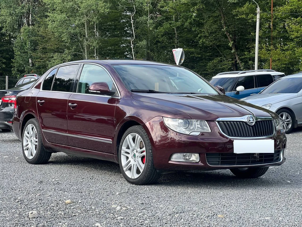 Skoda Superb 2009 — фото 2