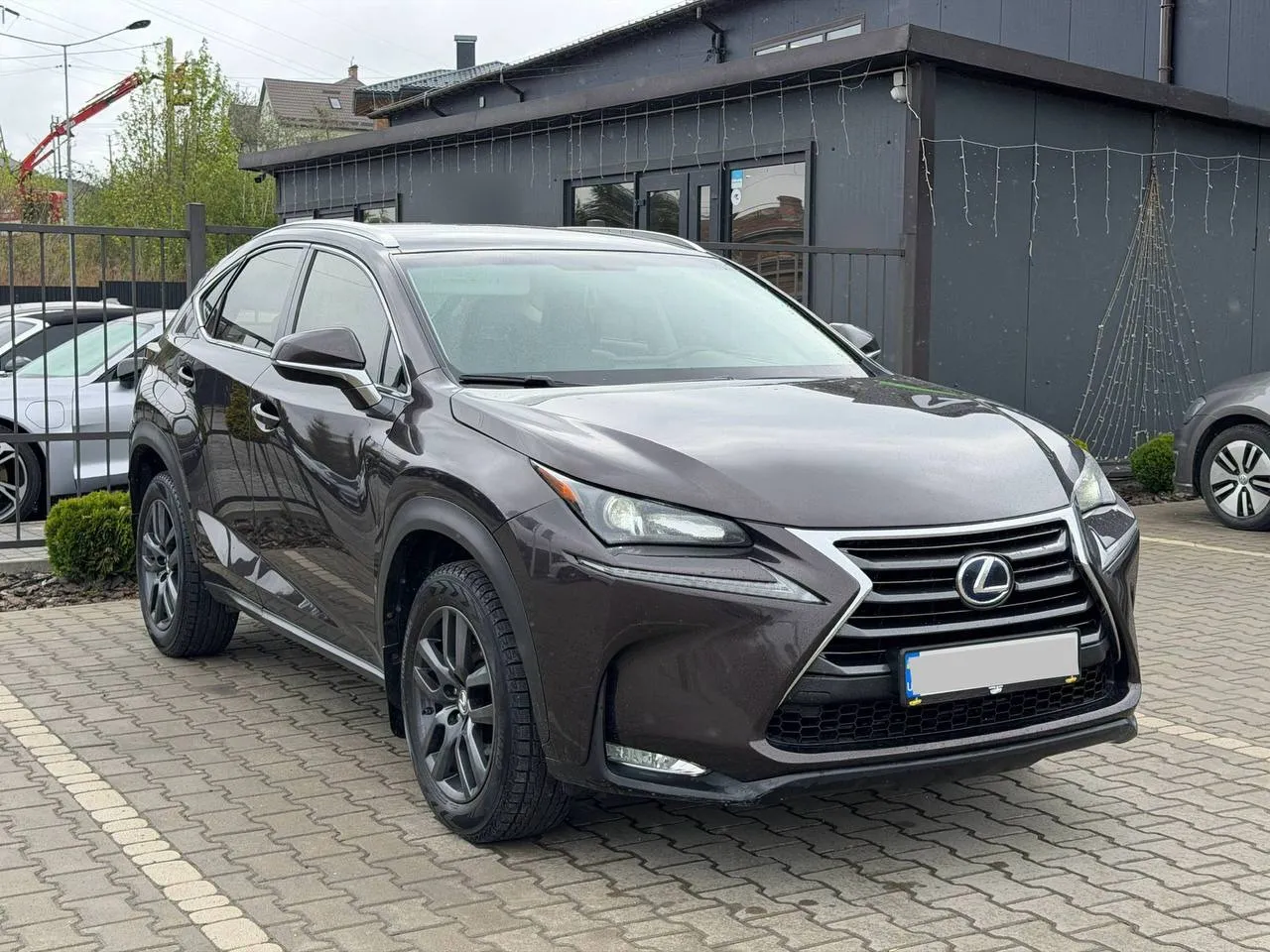 Lexus NX 200t 2015 — фото 2