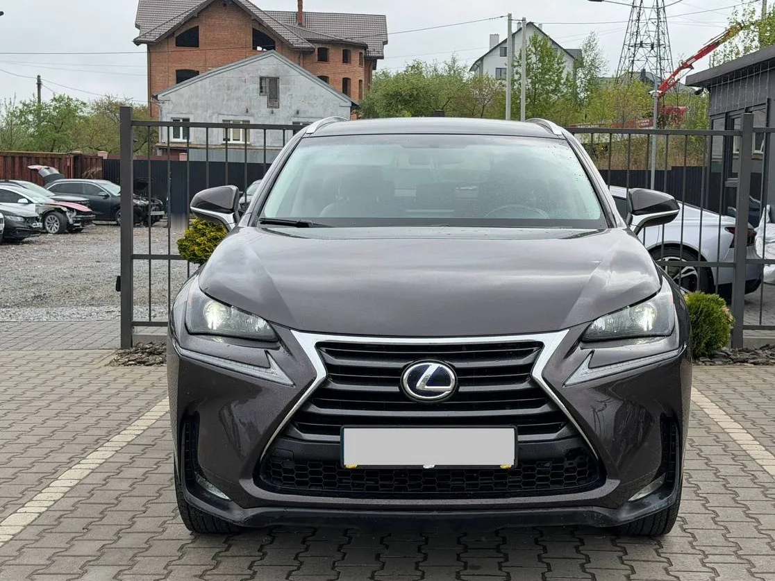Lexus NX 200t 2015 — фото 3