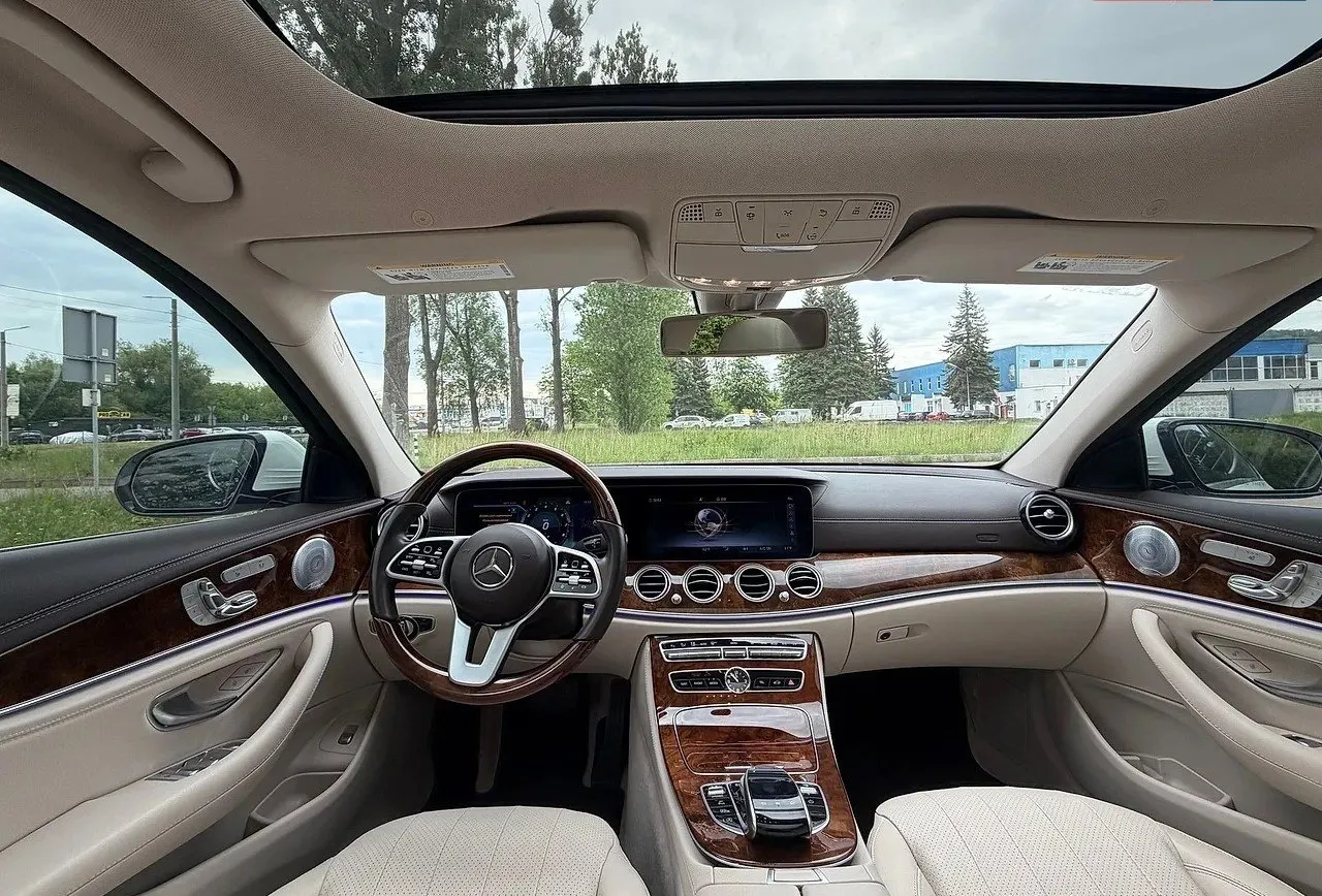 Mercedes-Benz E-Class 2020 — фото 3