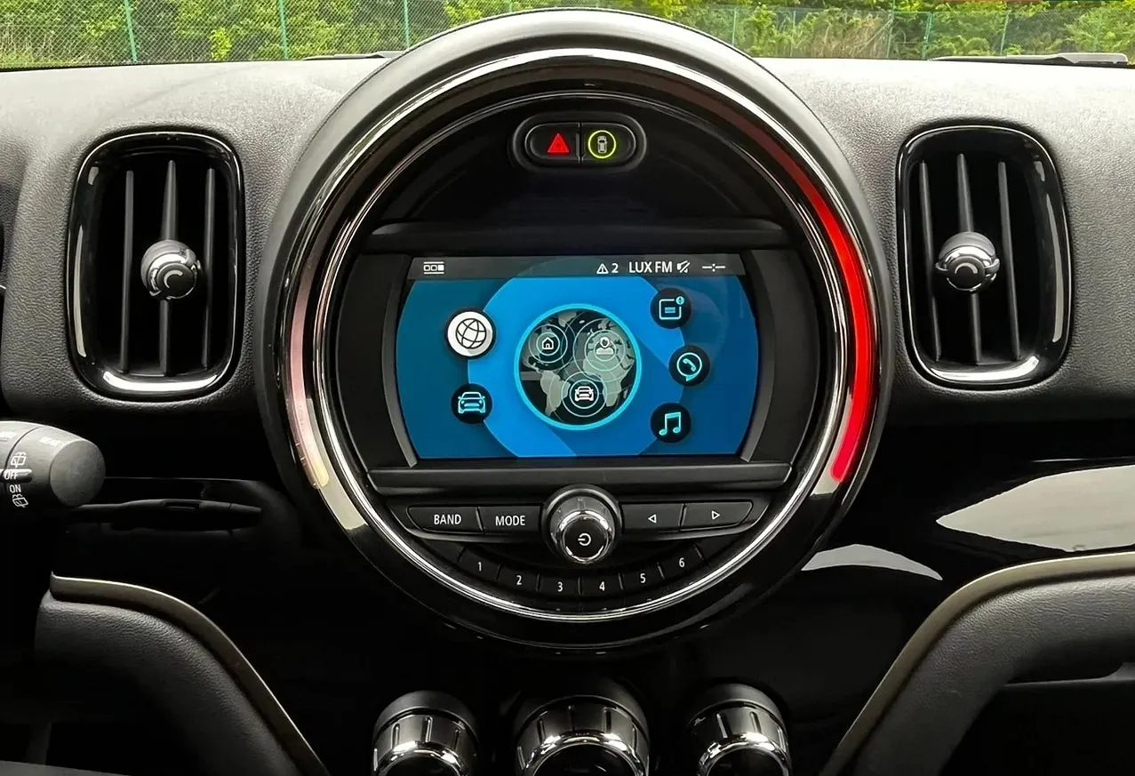 MINI Countryman SE 2019 — фото 3