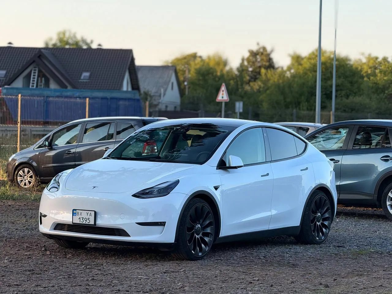 Tesla Model Y Performance 2021 — фото 3