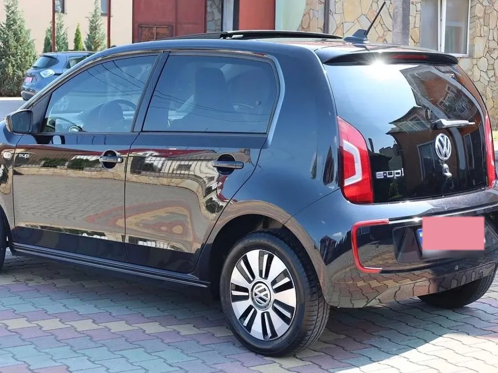 Volkswagen e-Up 2014 — фото 3
