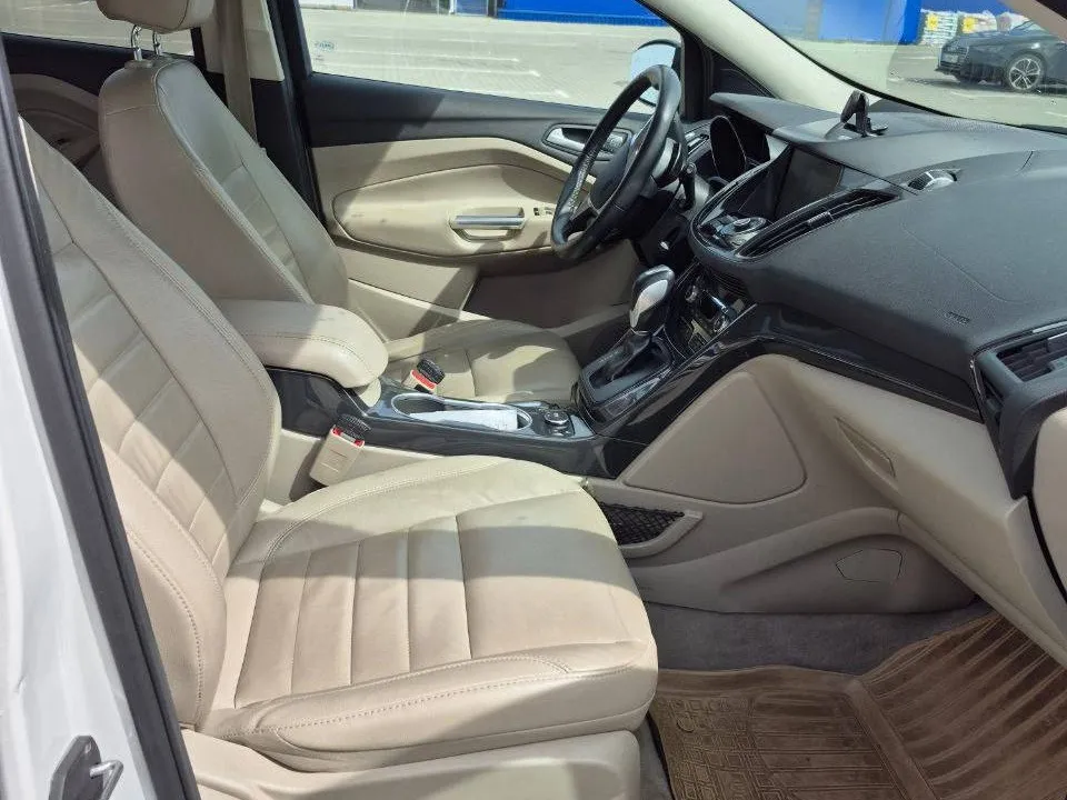 Ford Escape Titanium 2014 — фото 3