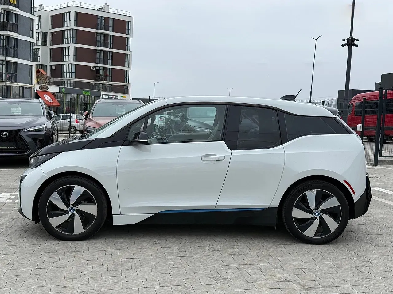 BMW i3 2015 — фото 3