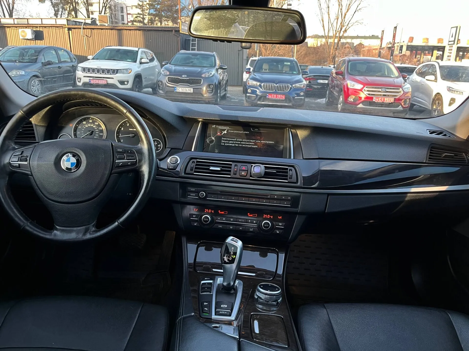 BMW 5 Series 528i 2013 — фото 3